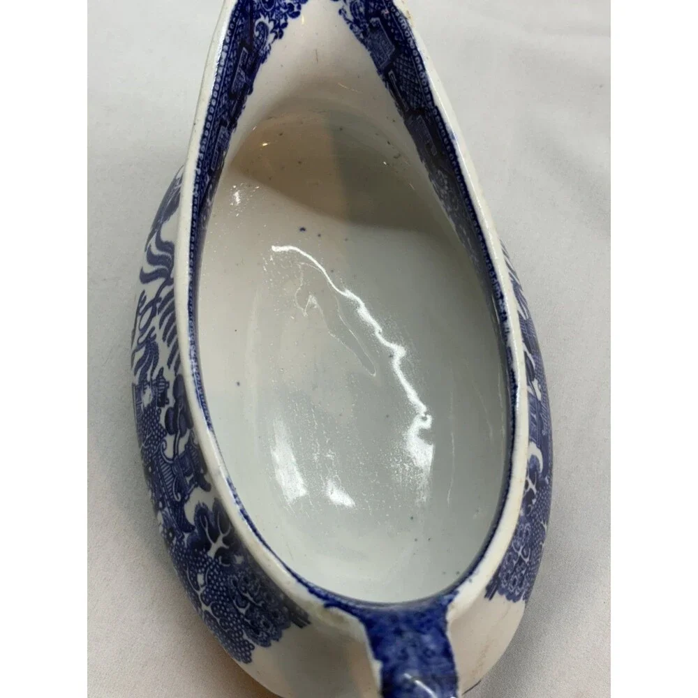 Vintage Blue Willow Gravy Boat Staffordshire England Blue Transferware read